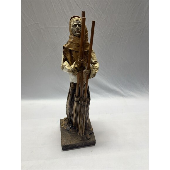 Vintage 3 Decoupage Paper Mache Man & Woman Holding Bags And Brooms 15” Tall - Picture 4 of 4